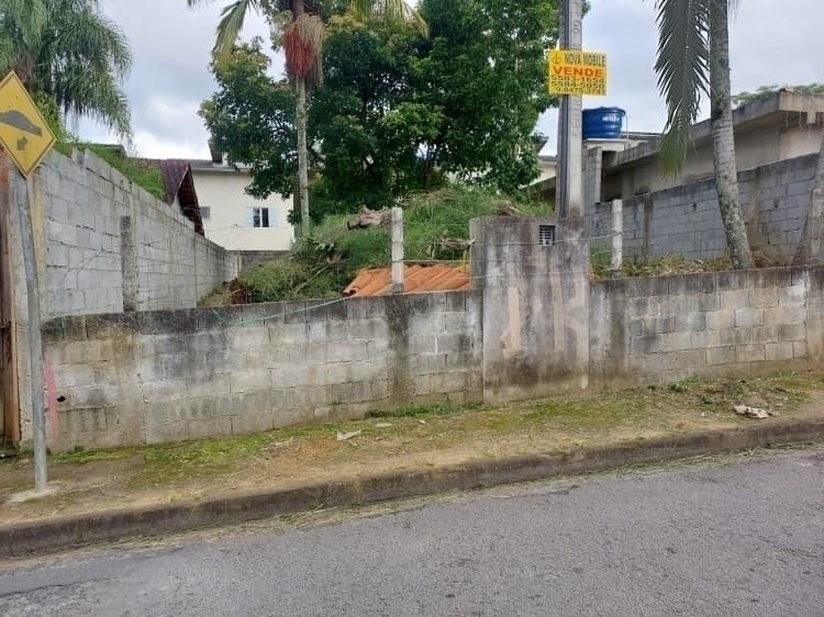 Terreno à venda em Filipinho — foto 1