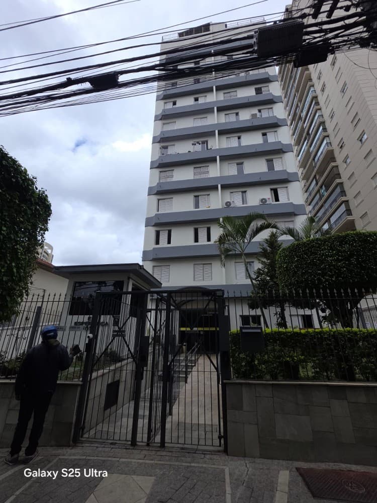 Apartamento à venda em Chacara Inglesa — foto 1