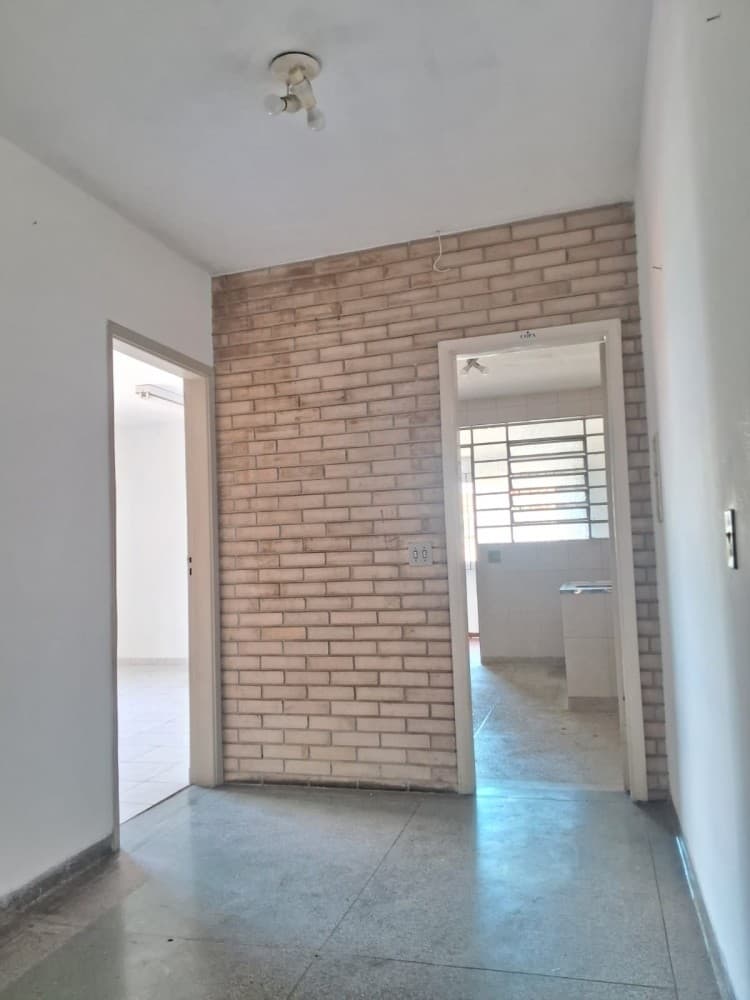 Assobradado para alugar em Vila Guarani — foto 1