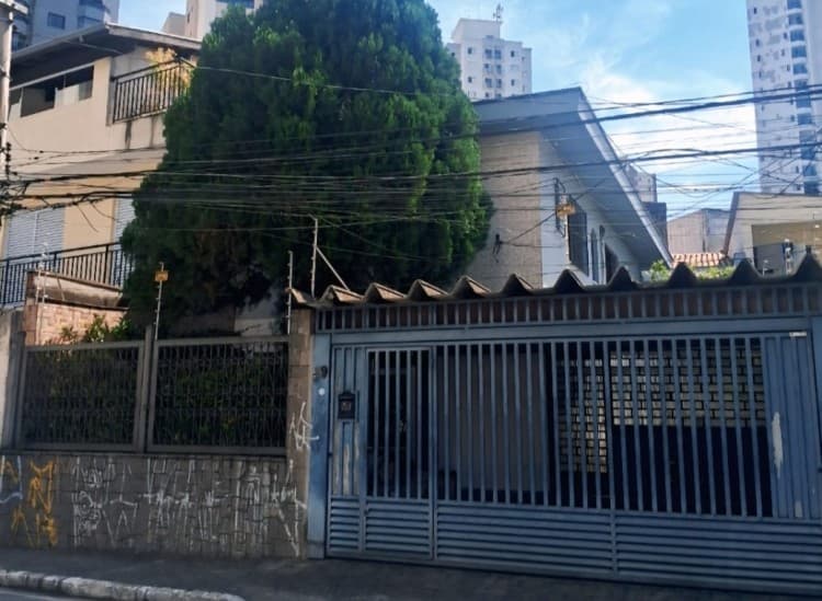 Sobrado à venda em Vila Guarani — foto 1