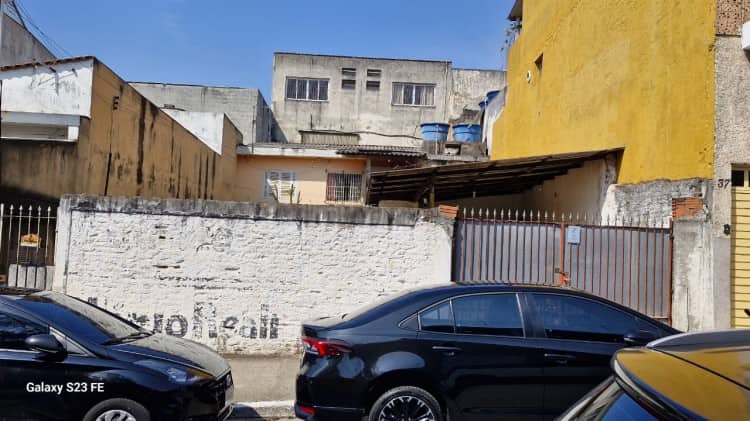 Terreno à venda em Piraporinha — foto 1