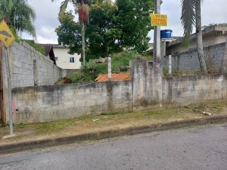 Terreno à venda em Filipinho — foto 1