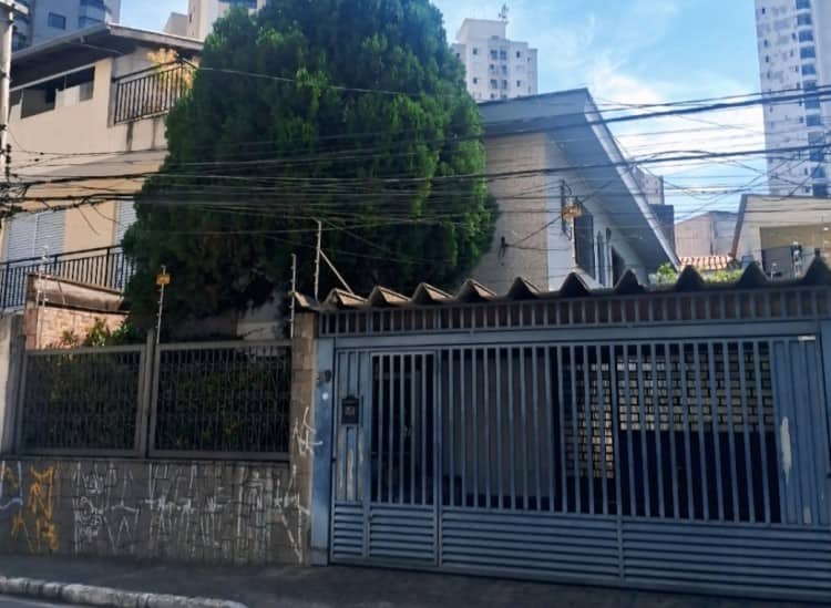 Sobrado à venda em Vila Guarani — foto 1